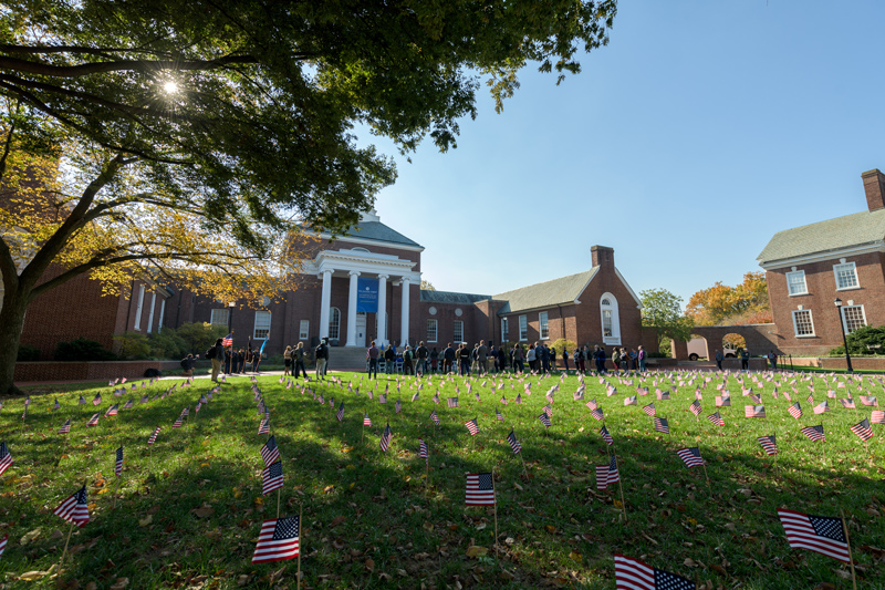 Veterans_Day_Ceremony-EK-111021