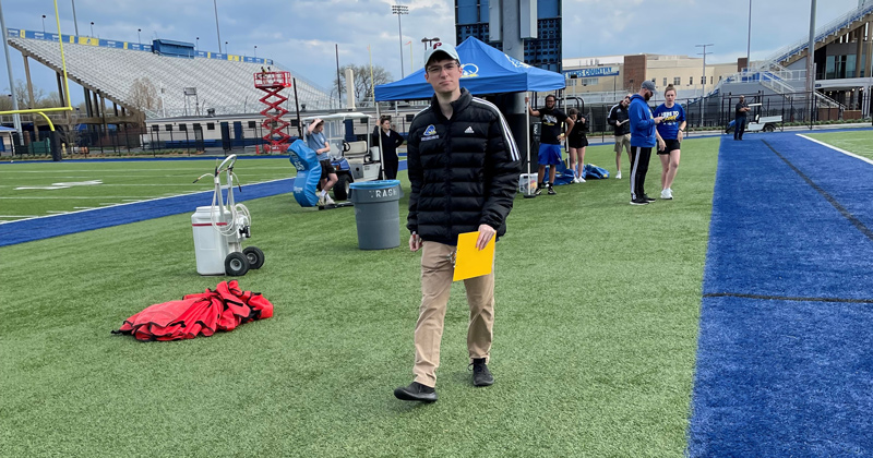 Recent UD graduate Brett Kelly collected, interpreted and analyzed practice and game statistics for UD’s football team, combining that data with GPS metrics to provide a full performance analysis to the coaching staff. 