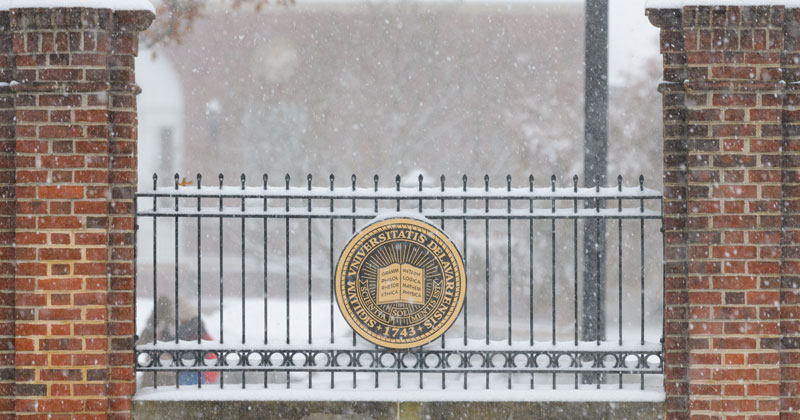 Campus-Snow-111518 Winter snow scene