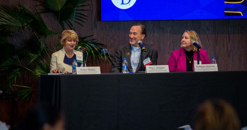 Panel discussion with Robyn Begley, Roy L. Simpson and Kathleen McGrow