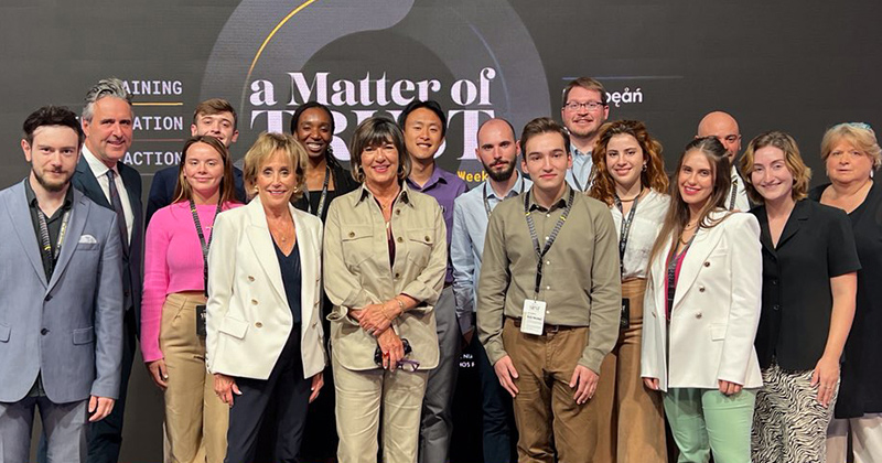 A cohort of SNF Ithaca Initiative students, faculty and staff gathered in Athens, Greece at the iMedD International Journalism Week.