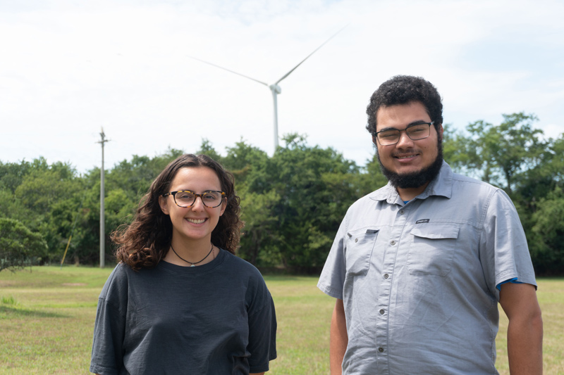Jacob Williams (right) and Kaylin Regan were two of the students who participated in the 10-week Marine Science Summer Program Research Experience for Undergraduates (REU), pairing students with UD faculty mentors who helped guide them through marine science research.