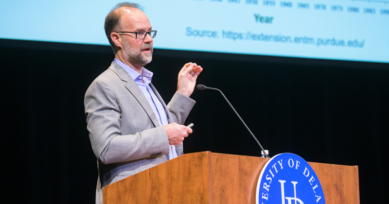 Blake Meyers, a leading plant biologist at the Donald Danforth Plant Science Center in St. Louis and a former member of the UD faculty, delivers the 2023 Jefferson Lecture in Mitchell Hall. Blake Meyers, a leading plant biologist at the Donald Danforth Plant Science Center in St. Louis and a former member of the UD faculty, delivers the 2023 Jefferson Lecture in Mitchell Hall.