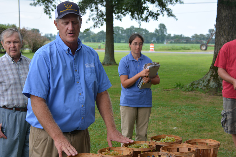 Gordon Johnson presents at a fruit and vegetable workshop, which involved his work on wine grapes.