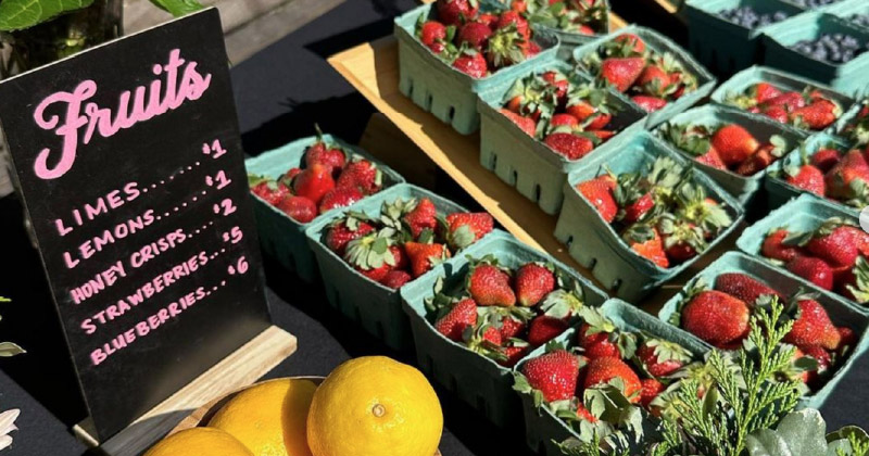 Mobile Local Strawberries featured at the Farmers Market