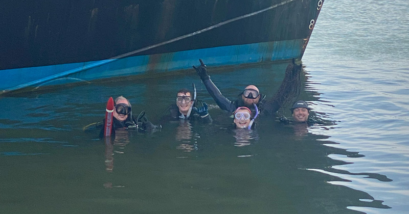 The robot rescue team included undergraduates Cecily Duggan, Kelly Logan, Evan McArdle and Andrew Mulligan, and alumnus Grant Otto. The robot rescue team included undergraduates Cecil Duggan, Kelly Logan, Evan McArdle and Andrew Mulligan, and alumnus Grant Otto.