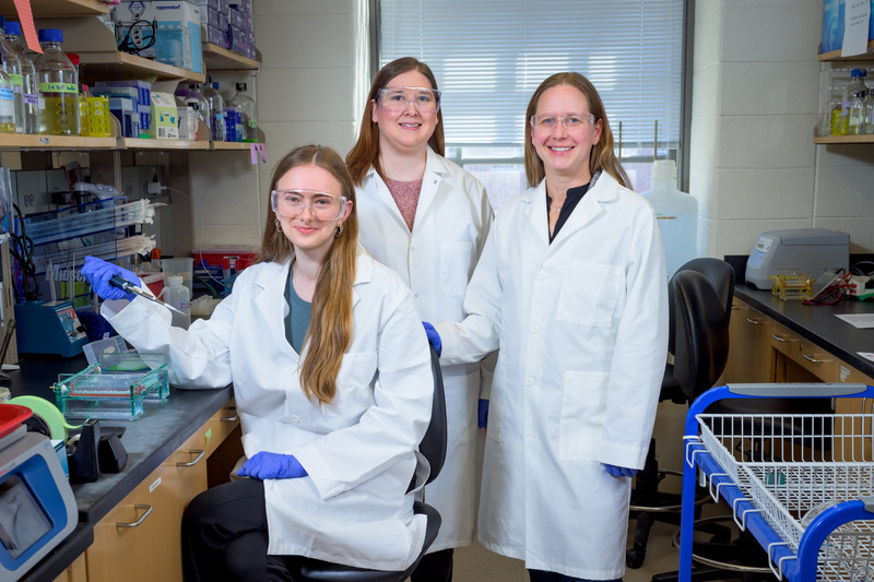 Molly Sutherland (right), assistant professor of biological sciences at UD, is passionate about mentoring students and preparing them for the workforce. “I think my teaching is going to be more impactful to society because it's growing new scientists,” she said.