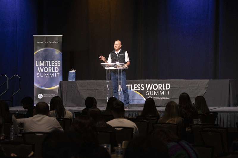Charlie Horn, founder of Horn Entrepreneurship, welcomed 500 young changemakers to the Limitless World Summit, celebrating their innovation, leadership and commitment to building a better world. Charlie Horn, founder of Horn Entrepreneurship, welcomed 500 young changemakers to the Limitless World Summit, celebrating their innovation, leadership and commitment to building a better world.
