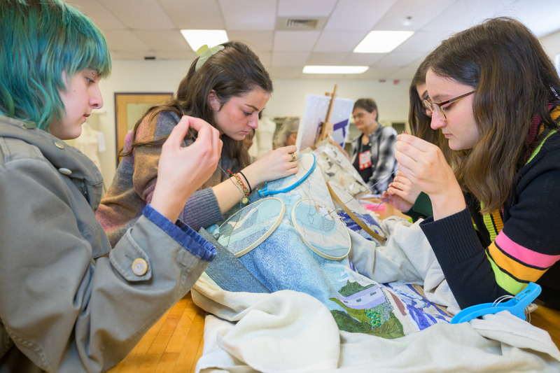 UD fashion design and product innovation students Isa Kennedy, Mackenzie Smaldon, Sydney Jasser and Monica Grace (left to right) work on Delaware’s panel for an exhibit called America’s Tapestry which is part of the country’s 250th anniversary celebration. 