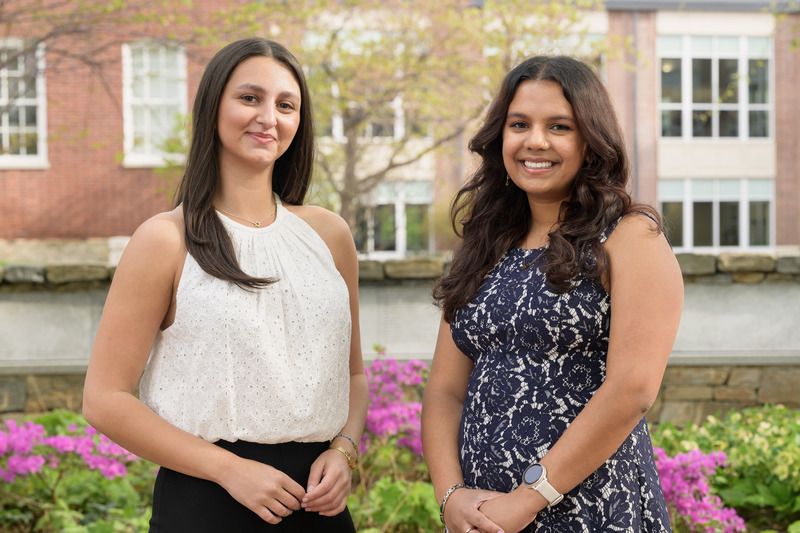 Seniors Ellery Bergman Chudnow (left) and Nivedita Prabhu are honored by the University of Delaware Alumni Association for their high achievements. 