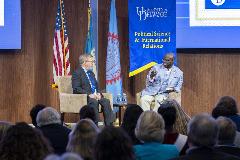 Delaware State University President Tony Allen (right) called for new partnerships between UD and DSU as the speaker at this year’s James R. Soles Lecture on the Constitution and Citizenship. Here, Allen emphasizes a point while responding to a question during the Q&A portion of the event, which was moderated by David Redlawsk, James R. Soles Professor and Chair of UD’s Department of Political Science and International Relations.