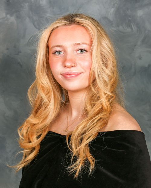 Portrait of Erin Moreland