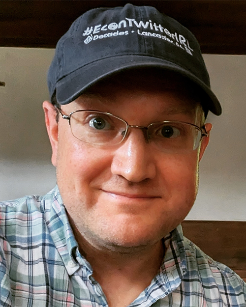 Portrait of Troy Mix