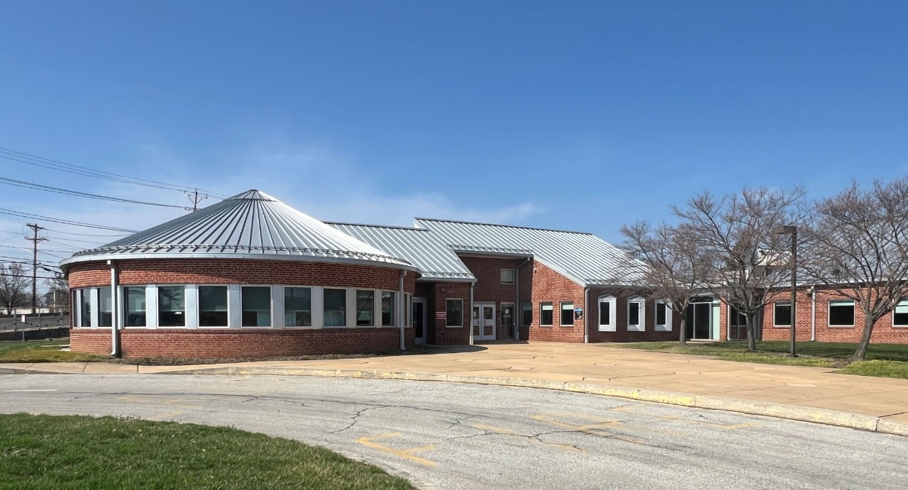 An outside view of the New Castle County Extension Office