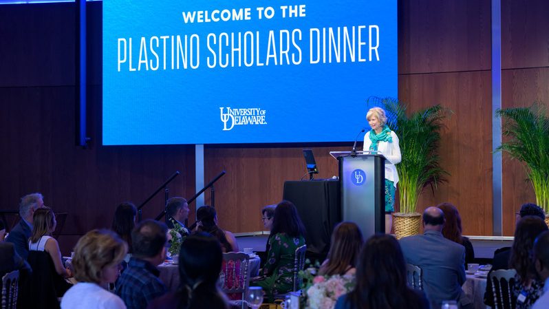 Dean Norris speaking at Plastino Scholars Award Dinner
