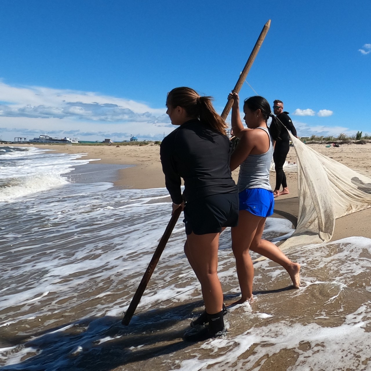 Students setting up a seining net