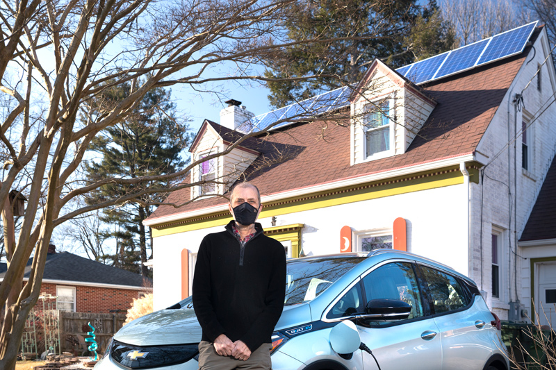 Jeremy Firestone, School of Marine Sci & Policy, has been awarded about $4m from the Department of Energy in two new grants for solar energy research at UD. Jeremy Firestone (CEOE) along with Bill Shafarman (IEC) are the PIs on these grants, each getting about $2m. Firestone's research is examining how people decide whether to put solar panels on their homes, buy electric cars or both.  