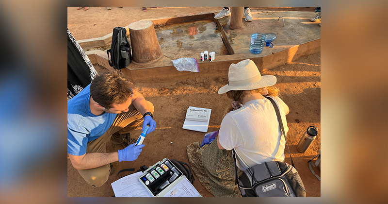  University of Delaware graduate Jerel Okonski (left) and senior biomedical engineering student Hannah Bockius conduct well testing in Malawi this past summer as part of UD’s Engineers Without Borders program.