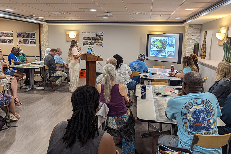 Sakhi Phang presented plans for the new Rodney Reservoir public park to a group of West Side community members and University of Delaware faculty and staff in August.