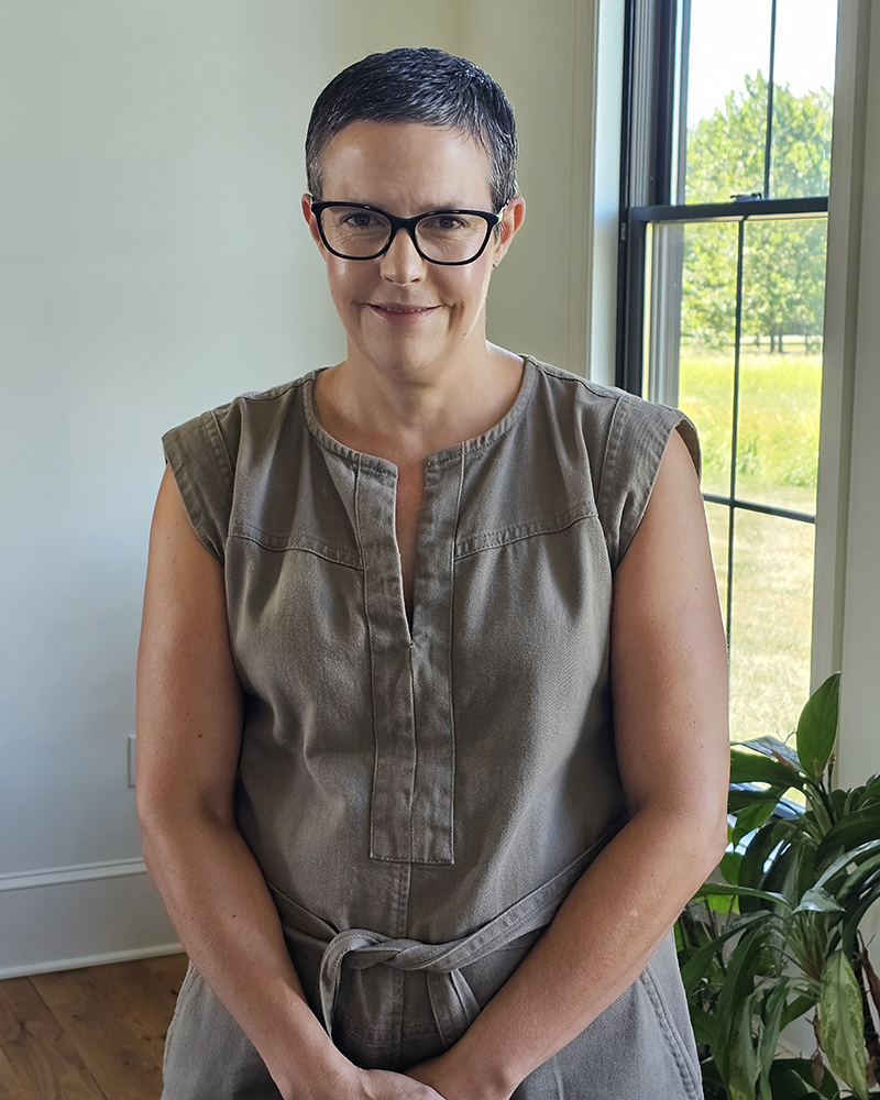 Associate Professor of Spanish Meghan McInnis-Domínguez discovered that guiding students through appropriate use of AI helped reduce cheating. 